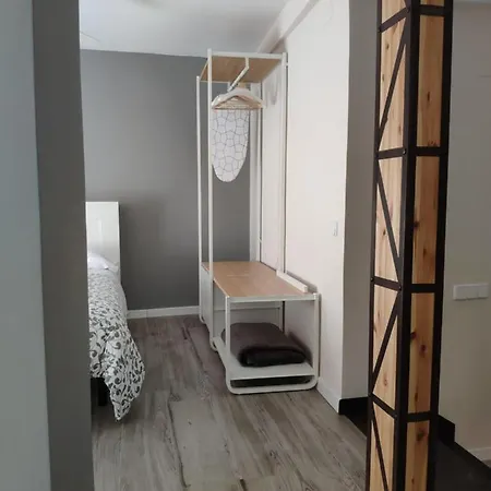 Toledoaloja - Estudio En Apartment