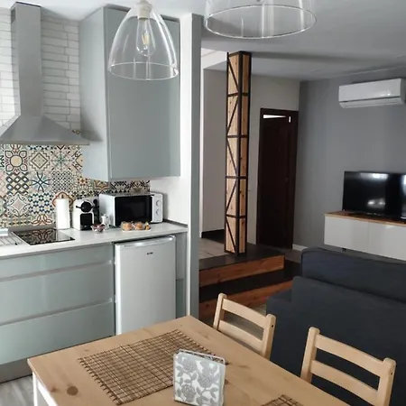 Toledoaloja - Estudio En Apartment *