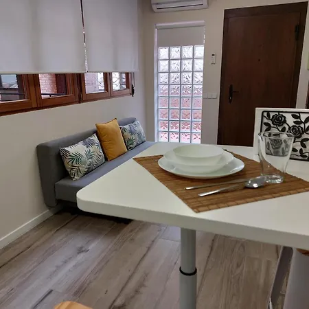 Toledoaloja - Estudio En Apartment