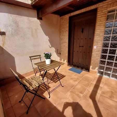 Toledoaloja - Estudio En Apartment